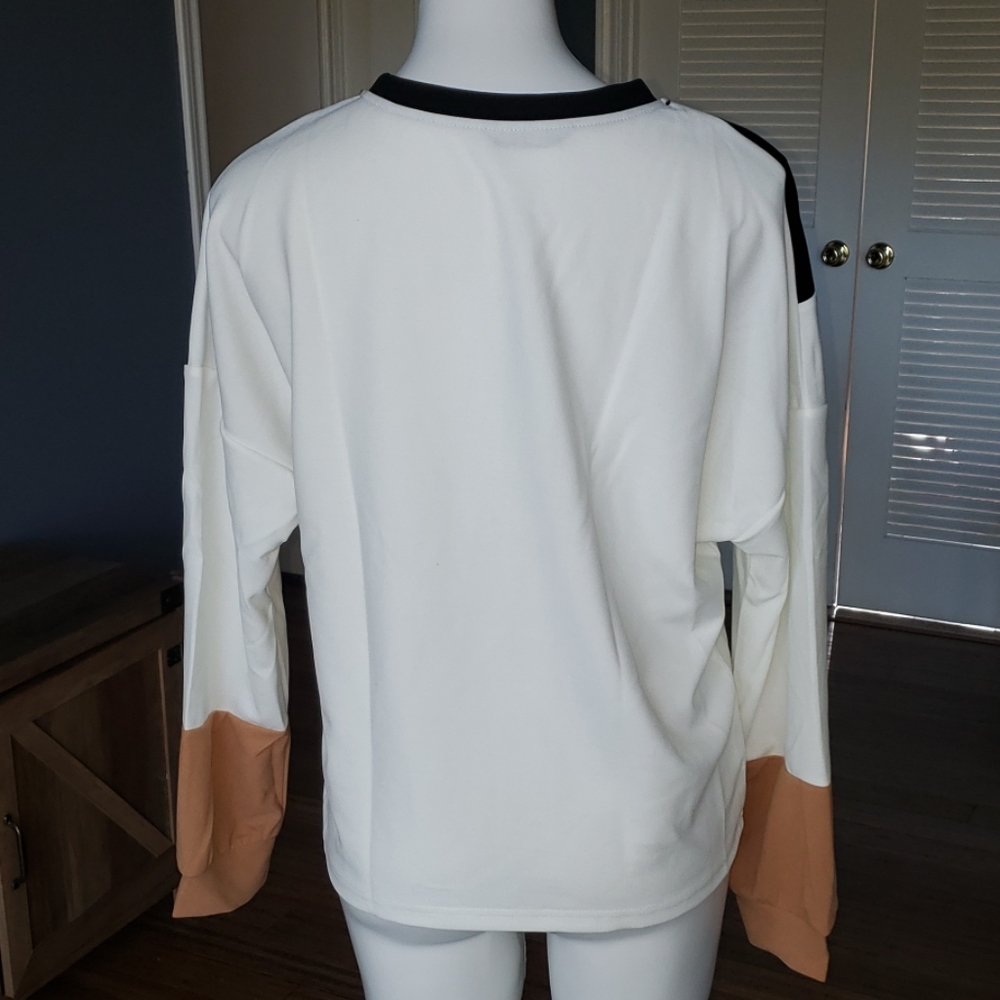 Dropped Shoulder Colorblock Top - Picture 7 of 8
